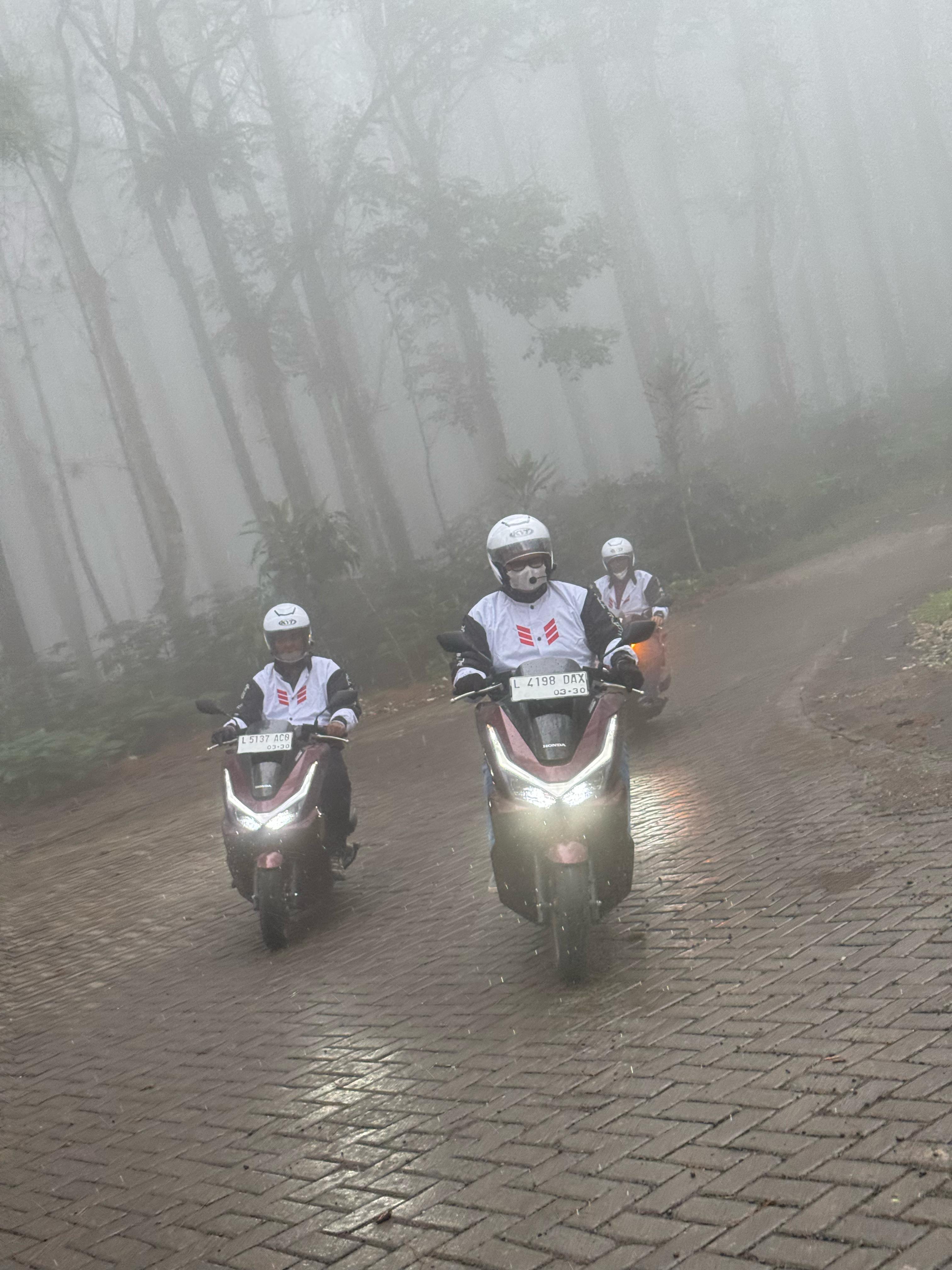 Rasakan Sensasi Terkoneksi di Perjalanan, MPM Honda Gelar New Honda PCX160 Media Exploration